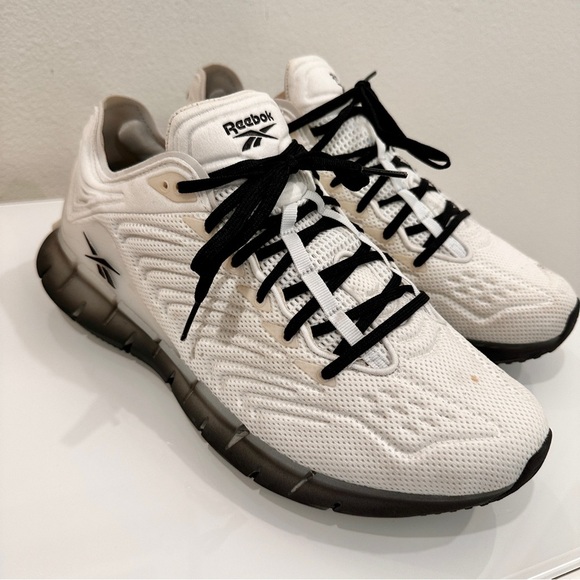 Reebok Zig Kinetica 'True Grey' Sneakers - Picture 2 of 8